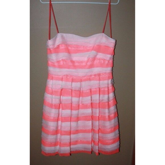 Erin Fetherston Azalea Size 10 Tiered Dress - New - Picture 4 of 6